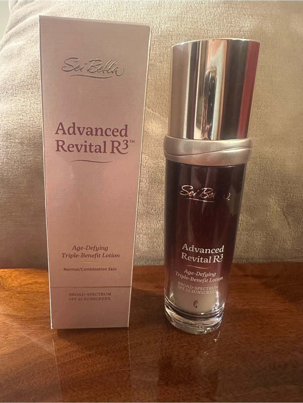 Sei Bella Advanced Revital R3 Age-Defying Lotion - SPF 25